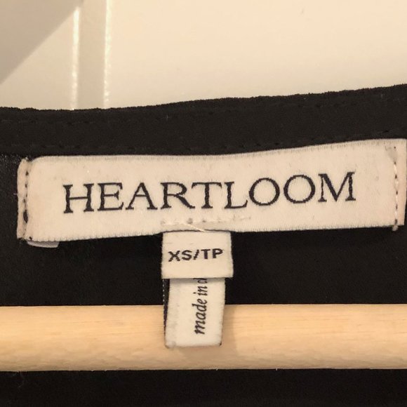 Heartloom XS Cold Shoulder Blouse - Picture 2 of 14